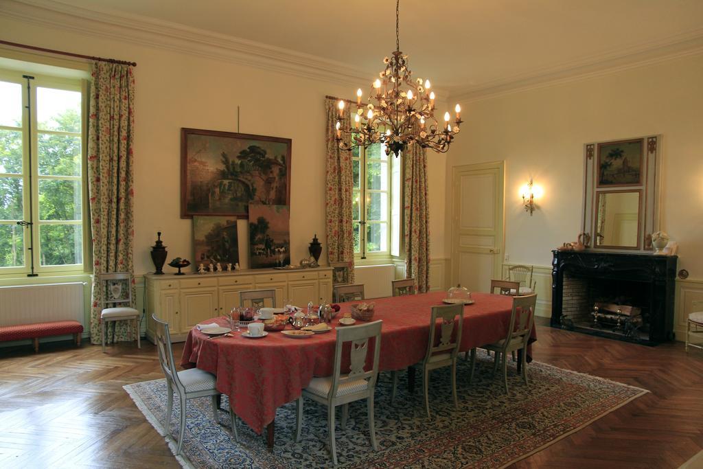 Chateau De La Marronniere Aizenay Exteriör bild
